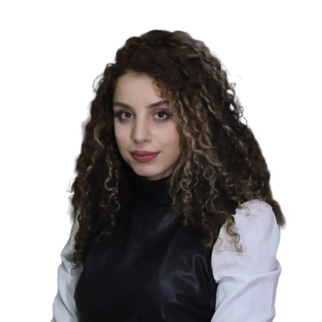 Taima’a Al Shoufy working on a design project